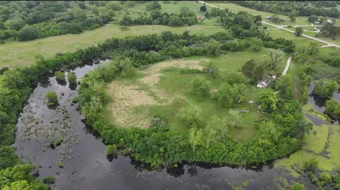 2627 Fm 524, Sweeny, TX 77480 photo 9