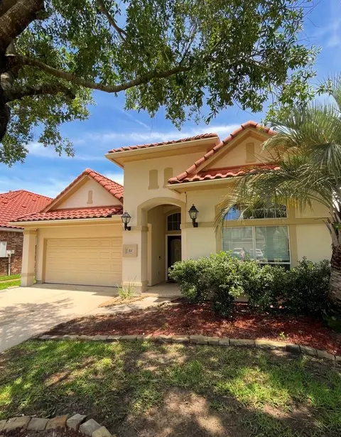 43 Pebble Beach Ct, Jersey Village, TX 77064
