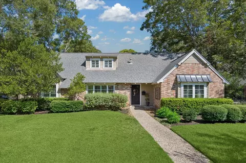 14318 Chadbourne Dr, Houston, TX 77079