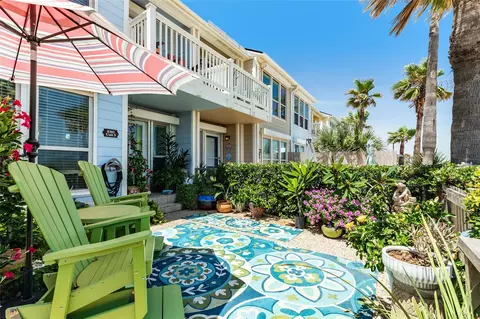 8302 Seawall Blvd #5, Galveston, TX 77554