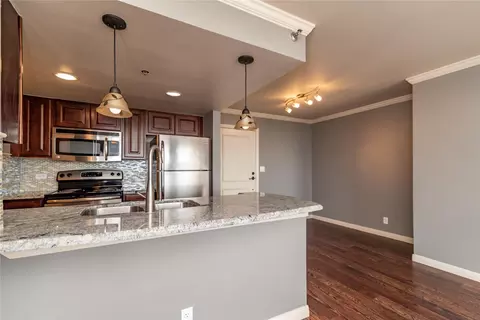 3525 Sage Rd #1402, Houston, TX 77056