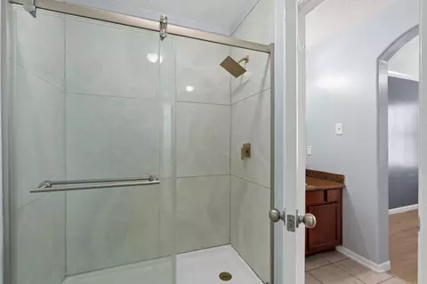 Bath - 3414 Legends Mist Dr, Spring, TX 77386 photo 7 of 7