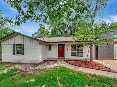 1908 Atkinson Dr, Lufkin, TX 75901 photo 1
