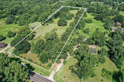 3722 Montgomery Rd, Huntsville, TX 77340