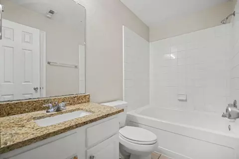 Bath - 4406 Twisting Pine Ct, Spring, TX 77373 photo 3 of 3