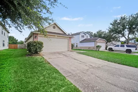 Exterior - 4406 Twisting Pine Ct, Spring, TX 77373 photo 3 of 3