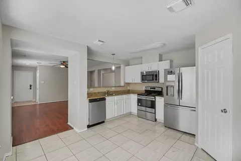 Kitchen - 4406 Twisting Pine Ct, Spring, TX 77373 photo 1 of 2