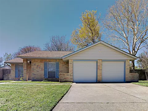 10307 Saber Ct, Houston, TX 77038
