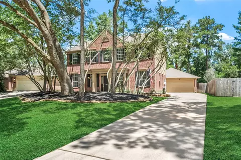 18 Hawkseye Pl, The Woodlands, TX 77381