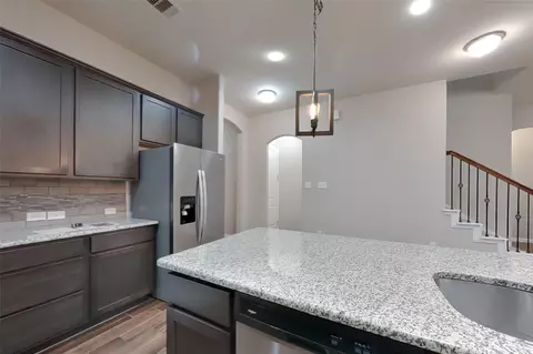 Entry Way - 29546 Westhope Dr, Spring, TX 77386 photo 2 of 4