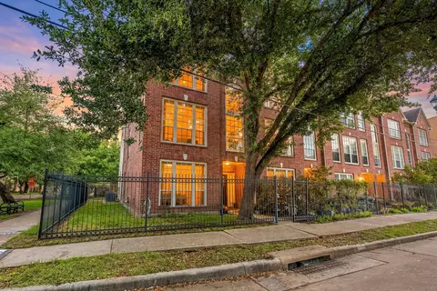2937 Jackson St, Houston, TX 77004