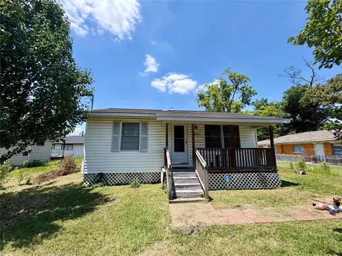 7801 Glass St #A, Houston, TX 77016