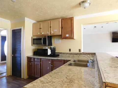 Kitchen - 13203 Highway 59, Kendleton, TX 77451 photo 1 of 1