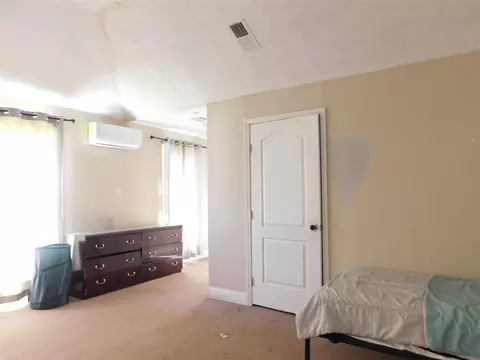 Bedroom - 13203 Highway 59, Kendleton, TX 77451 photo 5 of 12