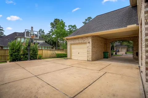 Exterior - 1438 Hatchmere Pl, Spring, TX 77379 photo 7 of 10