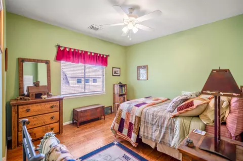 Bedroom - 1438 Hatchmere Pl, Spring, TX 77379 photo 3 of 3