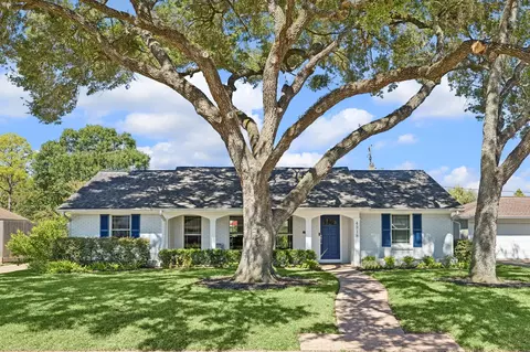 4318 Stillbrooke Dr, Houston, TX 77035
