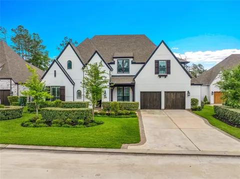 319 S Opulent Dr, Montgomery, TX 77316