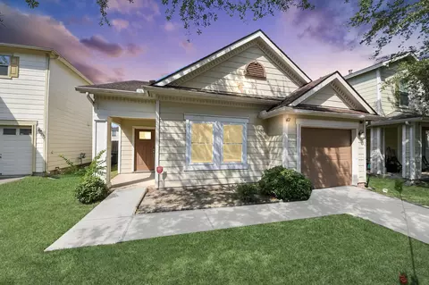 2627 Skyview Shadows Ct, Houston, TX 77047