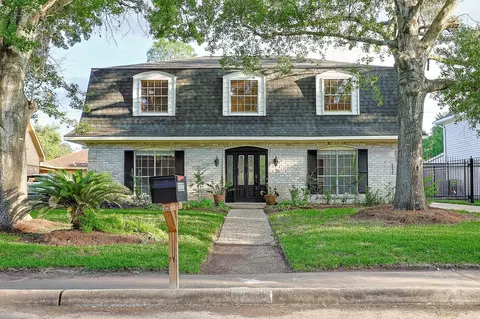 12123 Waldemar Dr, Houston, TX 77077