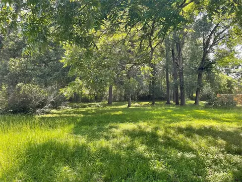 780 Southwood Ln, Fairfield, TX 75840