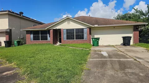 11034 Bradford Way Dr, Houston, TX 77075