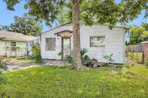 843 Shotwell St, Houston, TX 77020