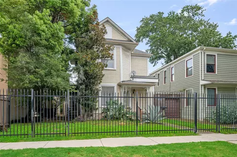 211 Emerson St, Houston, TX 77006