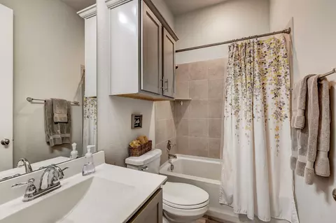 Bath - 4430 Summer Mountain Trl, Spring, TX 77388 photo 1 of 4