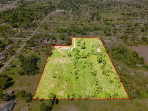 238 E Phillips Rd, Angleton, TX 77515 photo 1