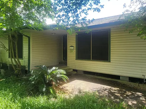 14115 Bohemian Hall Rd, Crosby, TX 77532