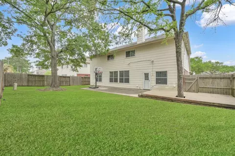 706 Bending Bough Dr, Spring, TX 77388 photo 1