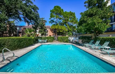 2333 Bering Dr #123, Houston, TX 77057