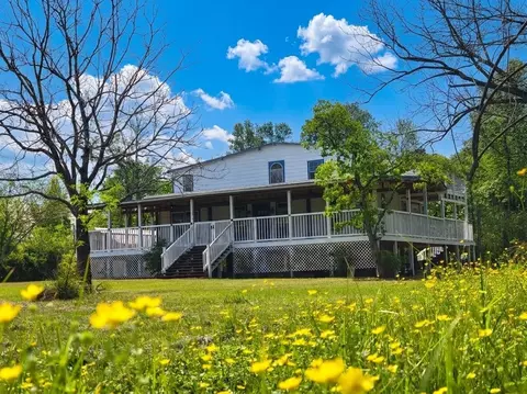 13534 Walker Rd, Conroe, TX 77302