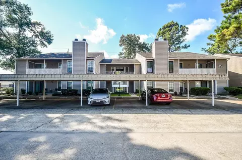 14911 Wunderlich Dr #106, Houston, TX 77069