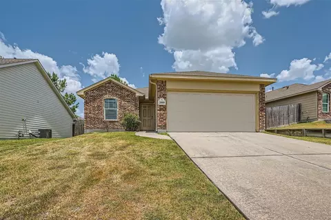 Exterior - 2000 Briar Grove Dr, Conroe, TX 77301 photo 2 of 2