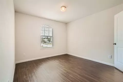 Bedroom - 2000 Briar Grove Dr, Conroe, TX 77301 photo 2 of 7