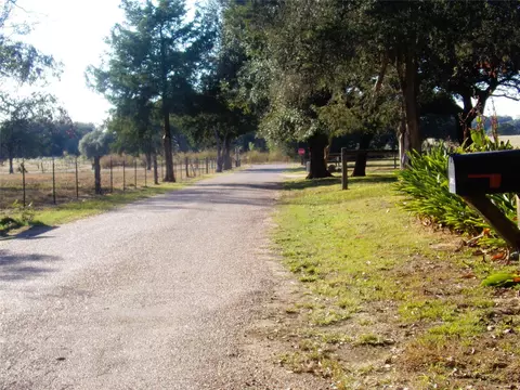 Exterior - 1017 County Road 285, Weimar, TX 78962 photo 8 of 8