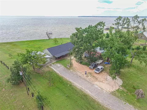 237 Emerald Ln, Onalaska, TX 77360 photo 1