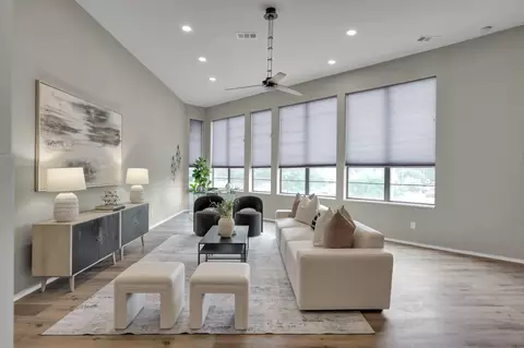 1221 Missouri St #3, Houston, TX 77006