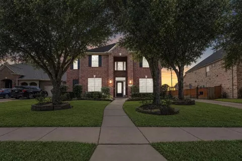 20019 Standing Cypress Dr, Spring, TX 77379
