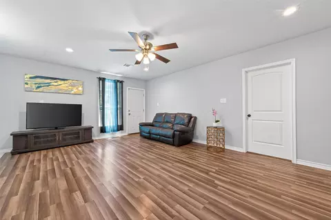 Living - 11853 Doty Dr, Conroe, TX 77303 photo 1 of 1