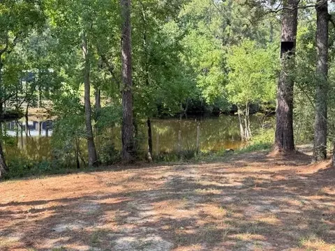315 Cessna Rd, Trinity, TX 75862