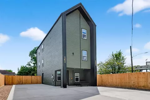 2011 Waco St, Houston, TX 77020