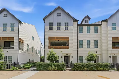 3413 Timbergrove Oaks St, Houston, TX 77008