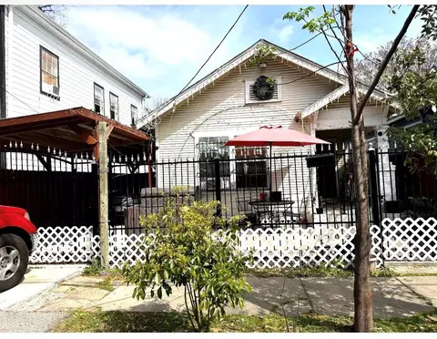 1716 Everett St, Houston, TX 77009