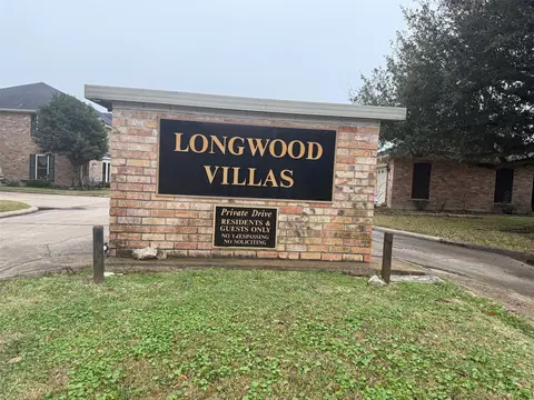 5650 Longwood St, Beaumont, TX 77707