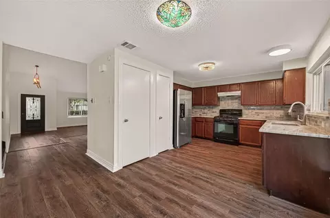 Entry Way - 16906 Spruce Run Dr, Spring, TX 77379 photo 2 of 2
