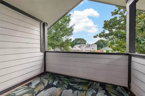Exterior - 16906 Spruce Run Dr, Spring, TX 77379 photo 3 of 8