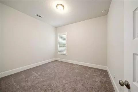 Bedroom - 204 Bee Balm Ct, Conroe, TX 77304 photo 4 of 5